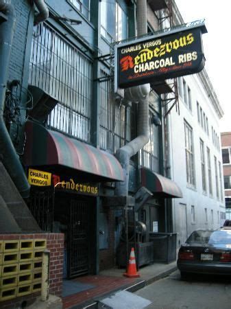 Charles vergos rendezvous - Charlie Vergos Rendezvous, Memphis, Tennessee. 39,807 likes · 743 talking about this · 186,597 were here. Serving ribs from a downtown Memphis alley since 1948. Shipping our world famous flavors...